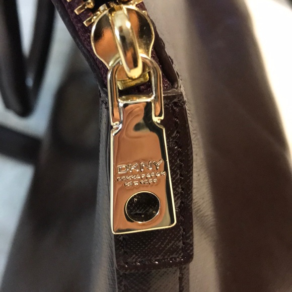 DNKY 100% Cow Leather Purse in Chocolate Brown - Picture 9 of 16